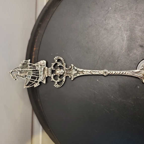 Ornate Solid 83.3% Silver Repousse Dutch Cake Serving Spoon Knife 10.5" - Picture 3 of 14